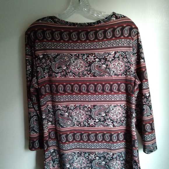 2/20$💚 NWOT lovely peasant top - Picture 7 of 9